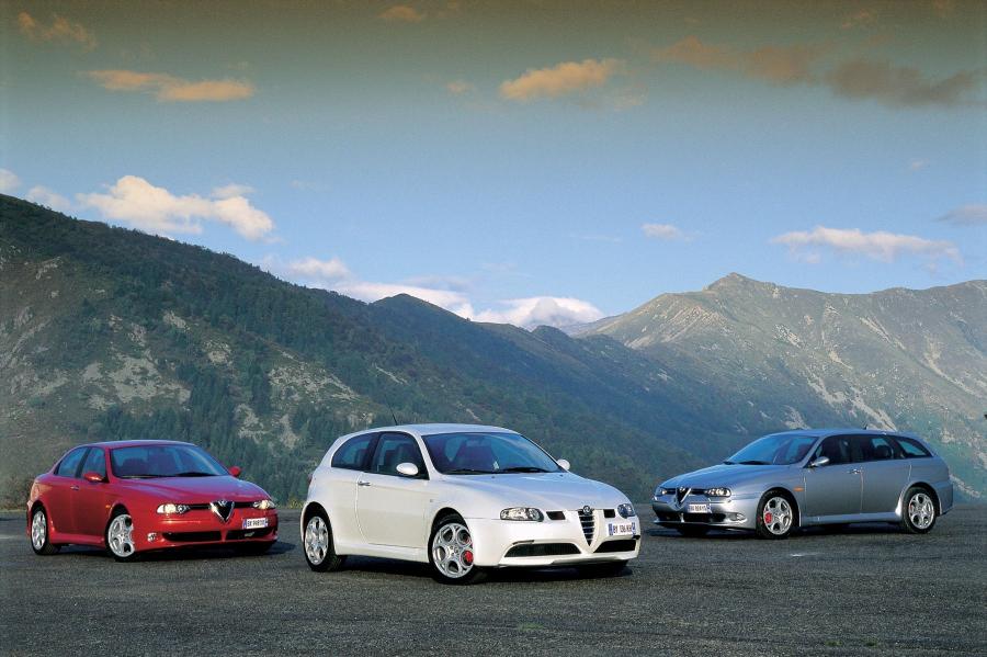  Alfa Romeo 147 GTA 2002 года  (фото 12 из 70)